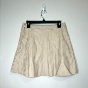 🥳3FOR30 off white pleated pleather skirt